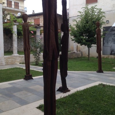 nikosart1's profile picture. ΓΛΥΠΤΗΣ