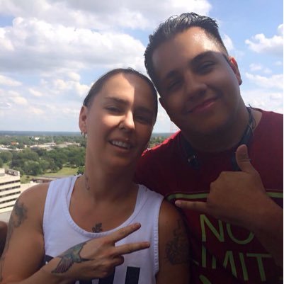 FaviMarti's profile picture. YouTube: Favimarti

I rarely use Twitter.