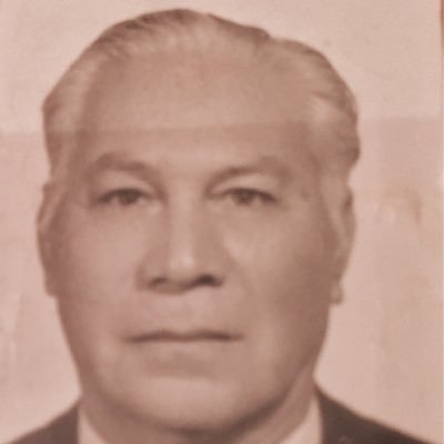 Mi entrañable bisabuelo fue un mexicano honesto, trabajador y generoso. Y ellos son los hombres que merecen ser conocidos y reconocidos.