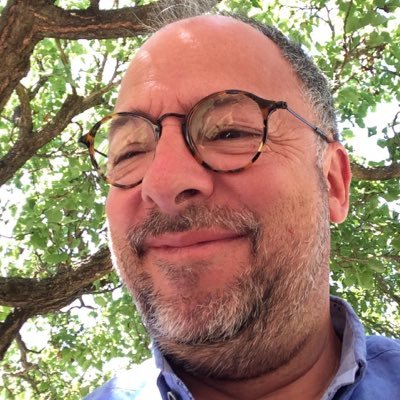 FmlVajda's profile picture. Ingénieur, scaphandrier, prof de maths.