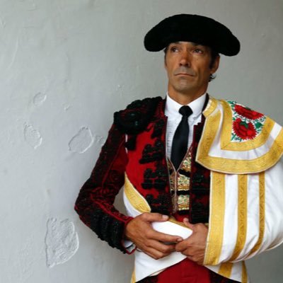 Cuenta de prensa oficial del matador de toros Manuel Jesus El CID