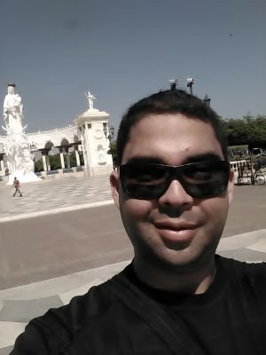 VENEZOLANO, CRISTIANO CATOLICO por CONVICCIÓN, mi meta es aportar mi grano d arena para construir un mejor pais y un mundo mas cercano a Dios.