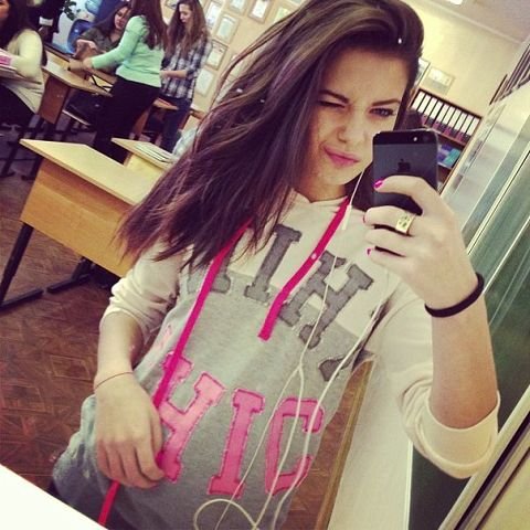 gerasimovmiron4's profile picture. Дорогая, ювелирный был закрыт, и я купил тебе йогурт...)