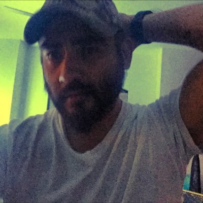 jjsadork's profile picture. instagram / snapchat : @yourfaceistaken