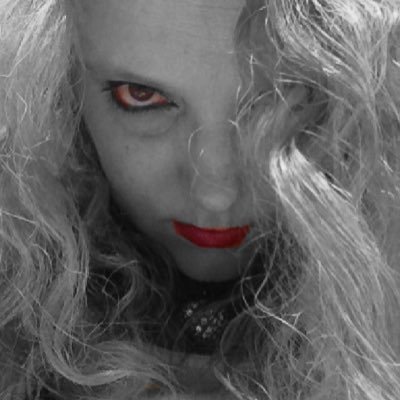 OnAQuestpod's profile picture. A humorous podcast about all things unseen! For bookings and inquiries, email: onaquestpodcast@gmail.com