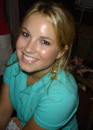 sarah_thomp's profile picture. student, seo expert, singer