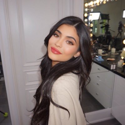 kylie cosmetics updates!