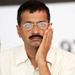 Dosto puri Delhi me aaj se free wifi kar dia gya hai. Agr mai 2019 me PM ban gya to password bhi bata dunga
