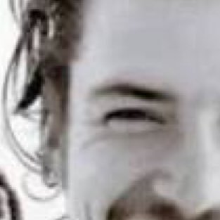 berosky_'s profile picture. 乳が好き。離れ乳はもっと好き