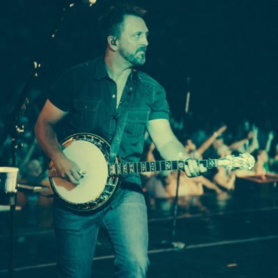 Musician. Currently on tour with Darius Rucker. Come see us!