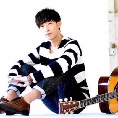 大石さんと大石さんの曲を愛してやまないファンによる非公式の歌詞botです。大石昌良(オーイシマサヨシ)さんのほかにもOxTとSound Scheduleの歌詞もつぶやきます。よろしければフォローお願いします！DMも受け付けているのでぜひ語り合いましょう！※のんびり更新