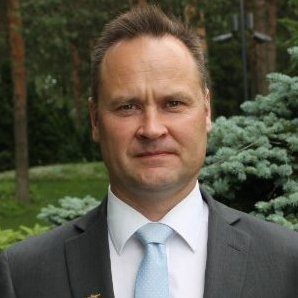 SparkTke's profile picture. Retired Air Force officer, LtCol, GS. Certified Flight instructor. Flying, hunting with dachshunds. Sports. 

The sky is the limit when your heart is in it.