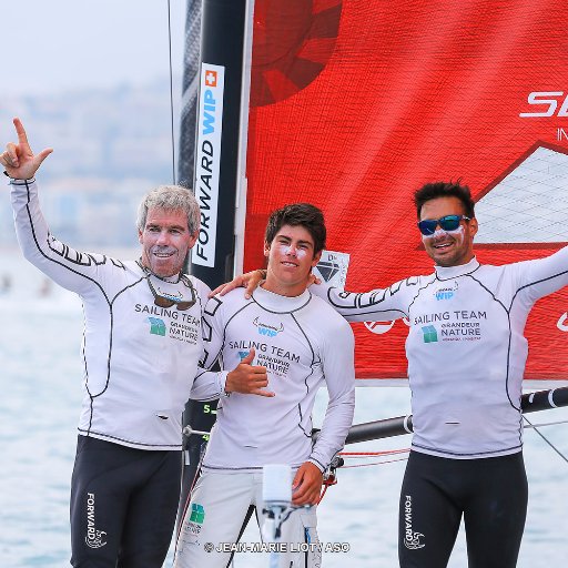 Le Team Voile Grandeur Nature dont les valeurs sont celles de la marque se ré-engage sur le Tour de France à la Voile en 2016.