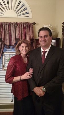 Wife, momma of 3, 4th grade teacher!
Loves God, history, design, and music!