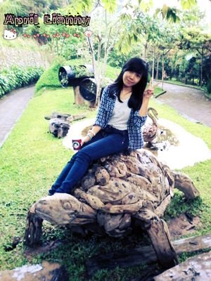 LAriyanni's profile picture. 