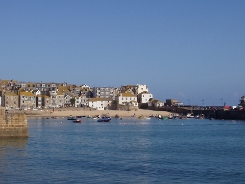 Guided walking tours of St. Ives, Cornwall. Join us for 75 minutes of fascinating stories about our beautiful town.