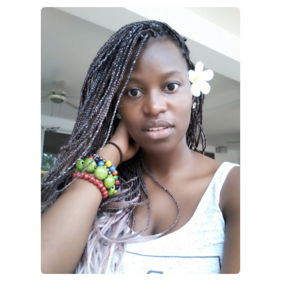 PRNCHnd's profile picture. My tweets speak for me...isn't that the concept? But to wet the palette, I'm Zimbabwean. Afroccentric. Everyday. Revolution!