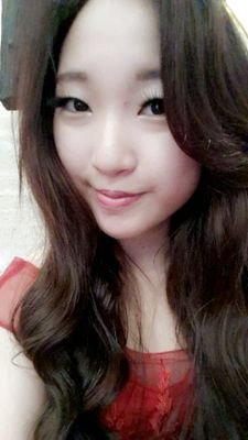 ViriyaL's profile picture. 