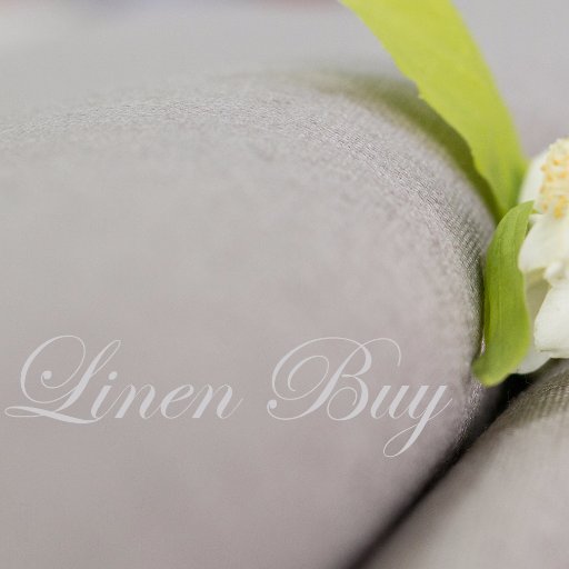 LOVELY LINEN. Linen fabrics, linen bedding, linen home textile, linen clothes and accessories - for kids from the earliest days, women and men every day.