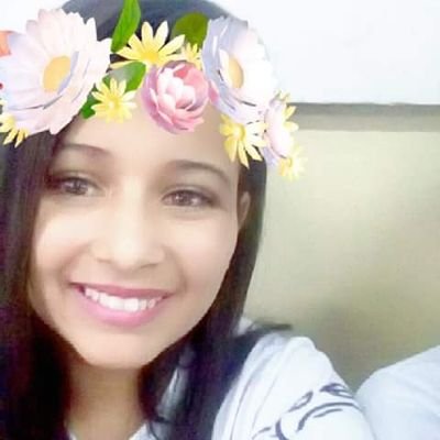 giovana_zini's profile picture. O mundo está nas mãos daqueles que têm a coragem de sonhar e de correr o risco de viver seus sonhos