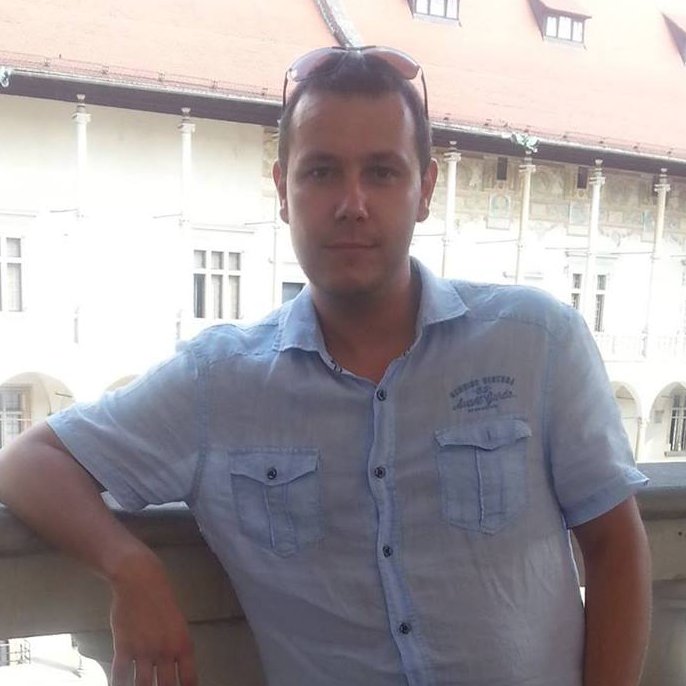 To_Laso's profile picture. Kiedyś liberalny gospodarczo(teraz to trudne pytanie), lewicowy światopoglądowo od zawsze