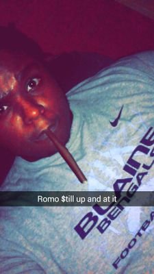 OSixoo's profile picture. Not sure if I can make it down there I'm off to  ⛵⛽ (Yolo)