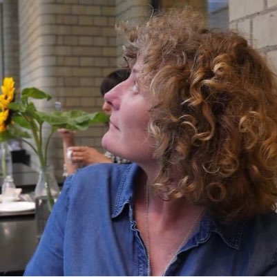 Artist & Author. SWA. ING Discerning Eye & RWA Award winner. RWA Network Member