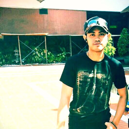 abenkmaulana24's profile picture. ~kecot~