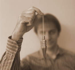 RadionicaVISAK's profile picture. Dowsing Pendulums. Specijalizovana radionica za izradu viskova za radiesteziju i bioenergiju.