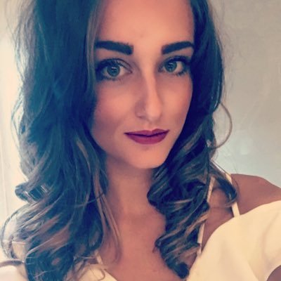 alicesarahxo's profile picture. It would be so nice if something would make sense for a change. snapchat: aliceharvey_23 instagram: aliceharvey