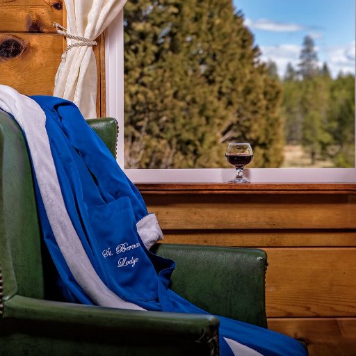 Catering to travelers for over 80 years, our Lodge is located close to Lassen National Volcanic Park & Lake Almanor. We have many activities near our lodge!