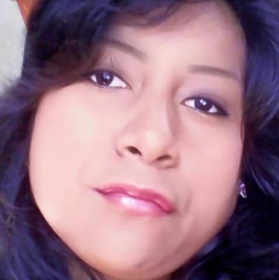 Amo a DIOS, Amo la vida, la naturaleza, escuchar música y leer.