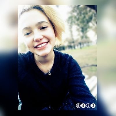 Es mejor fumar y volar que amar y llorar.
15 años 
♌ leonina ♌ 
 zona ganjah 
 23/07