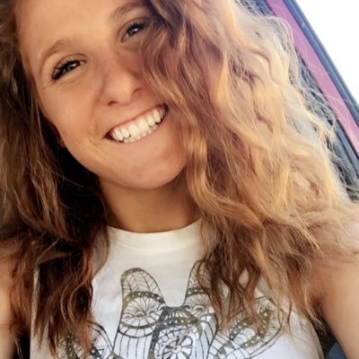 haaailee's profile picture. add me on snapchat! haaailee