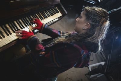 anabelenpiano's profile picture. Pianista. Tecladista. Compositora. Música. https://t.co/E2jcU0rCX1… https://t.co/7FepA62CBZ…