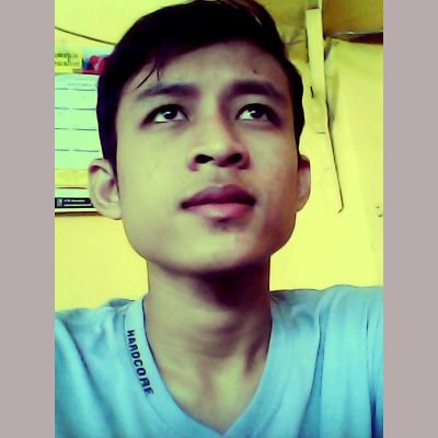 tonie_1602's profile picture. Jangan Menilai Orang Hanya Dari Sampul Penampilan.