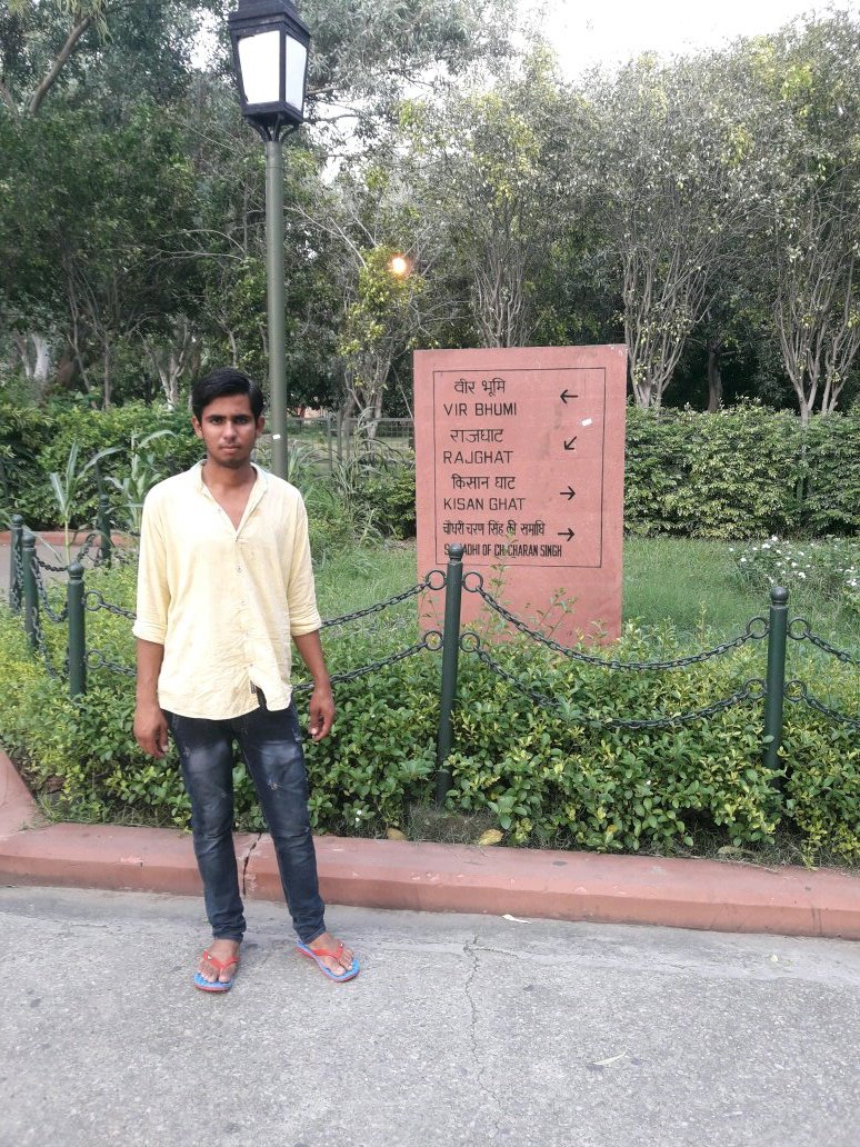 BholaModi's profile picture. Jai Jawaan Jai Kissan.