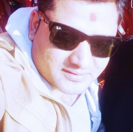 GeereeChetan's profile picture. जित्न नसक्ने अनी हार पनि नमान्नेले बनाउने नै बाहना हो क्या- 
म तेही बाहना बनाउनेको #बाबु