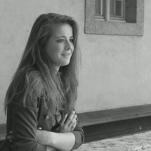 Claire_LD32's profile picture. 📌 #EnMarche  -- Trait d'Union/ACPR
🇪🇺 Européenne convaincue #Politique #Géopolitique #ArtContemporain #Sport 🏇