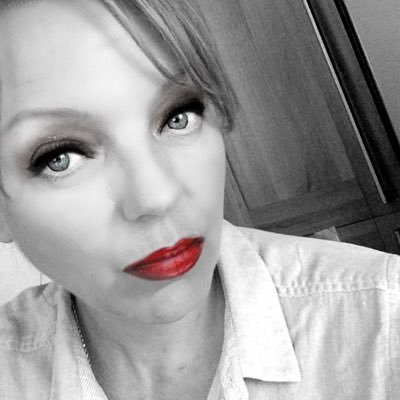 uptightkaren's profile picture. Life is like a box of chocolates.. you never know which one you're gonna choke on !!