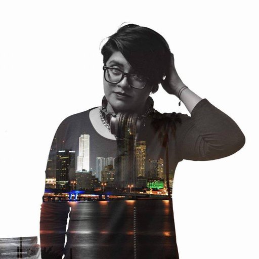Mexican Girl 🇲🇽
Music Producer & Dj 🎧
Dog Lover 🐕
Free 🏳️🌈