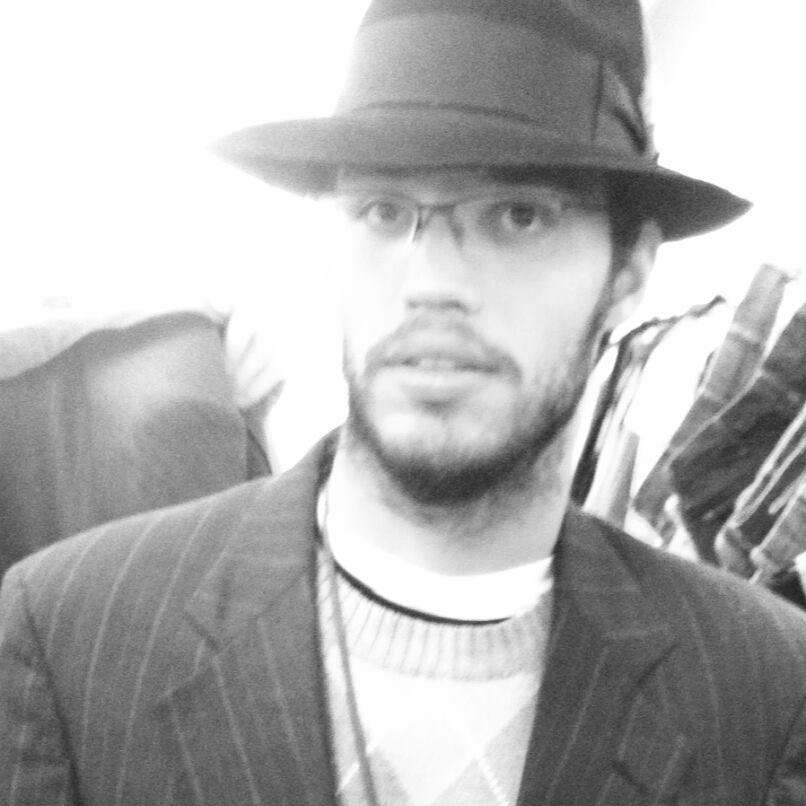 RianSc's profile picture. Intellectual, Blogger, Pipe tobacco enthusiast.