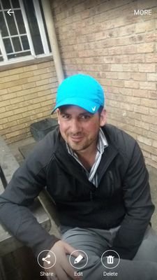 LeNienaber's profile picture. youngatheart