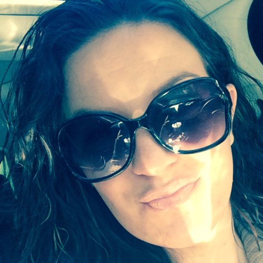 amiinicholl's profile picture. 