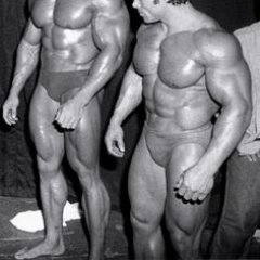 hushandbons's profile picture. 