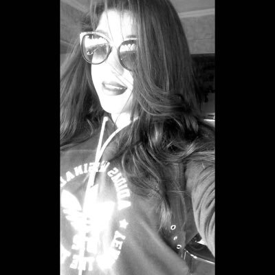 estheer_jacoob's profile picture. 