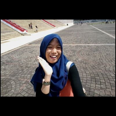 fiwuls_'s profile picture. SMPN 244 JHS | SMAN 73 SHS | ID line : fiwuls