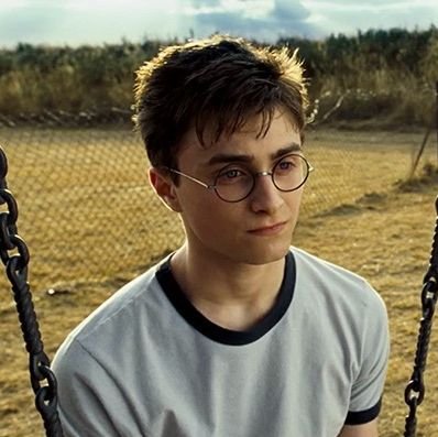 harryrpgiaw's profile picture. Retourne toi.