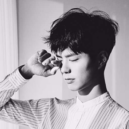 [구승재/23살/174cm/M/1동 111호]