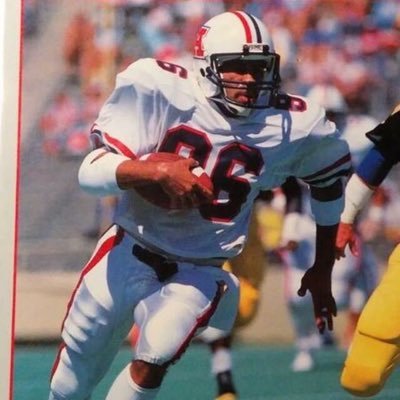 Jon Horton. Amerikaanse Ex NFL speler. Personal Trainer Utrecht. Lees mijn blogs op: https://t.co/tUDmvhBRJj